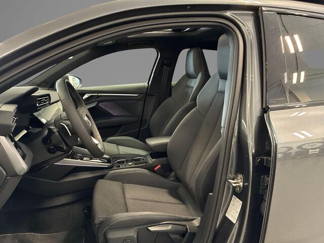 Audi A3 SPORTBACK 40 TFSI e S edition · Panoramadak · Camera · Sonos Sound · Dodehoeksensor · Head-Up Display · Keyless · Garantie t/m 08-07-2030 of 100.000km