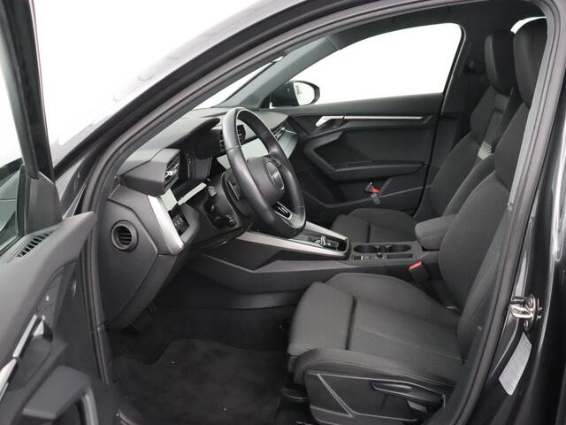 Audi A3 SPORTBACK 40 TFSIe Advanced edition | SOH 91,7% | Stoelverwarming | Carplay | Sportstoelen | Sfeerverlichting | Virtual Cockpit | Camera | Navigatie | Full LED | Bluetooth | Climate control | Cruise control | PHEV | Plug In