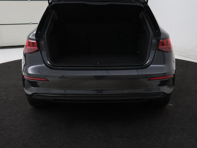 Audi A3 SPORTBACK 40 TFSIe Advanced edition | SOH 91,7% | Stoelverwarming | Carplay | Sportstoelen | Sfeerverlichting | Virtual Cockpit | Camera | Navigatie | Full LED | Bluetooth | Climate control | Cruise control | PHEV | Plug In