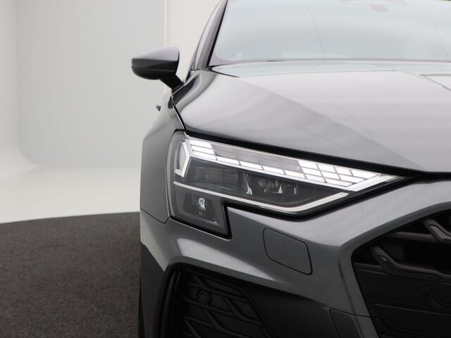 Audi A3 SPORTBACK 45 TFSI e | S edition Competition | | 18 inch velgen | Sonos 3d | Ambient lighting | Privacyglas Panoramadak |