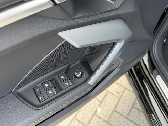 Audi A3 SPORTBACK S edition 40 TFSI e 150 kW / 204 PK Sportback 6 ve | Panoramadak | Keyless Entry | Adaptieve Cruise Control | Camera | Elektrische Achterklep |