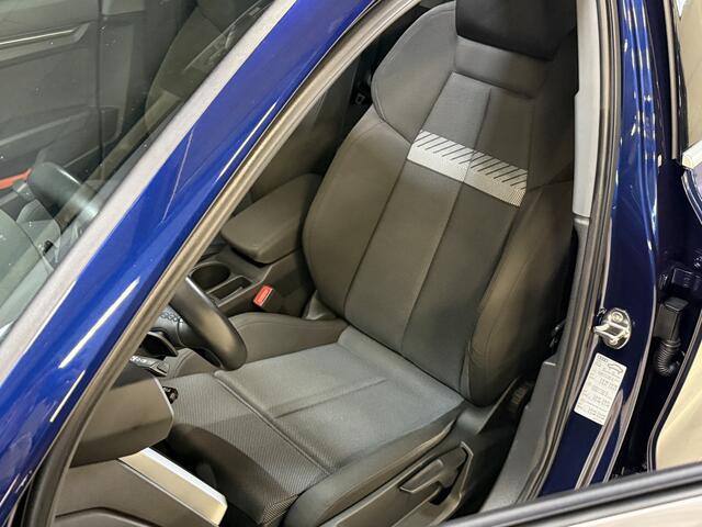 Audi A3 SPORTBACK 40 TFSI e Advanced edition | Panoramadak | NL auto | Carplay | Sportstoelen | Full LED