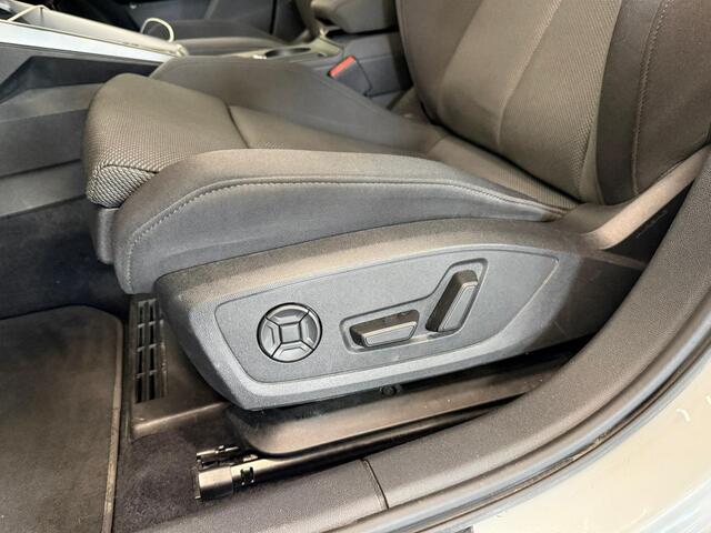 Audi A3 SPORTBACK 35 TFSI S Edition SONOS Premium Audio Airco ECC Navigatie Carplay Full LED Elektr. Sportstoelen PDC VA + Camera Adaptive Cruise Control Head Up Display
