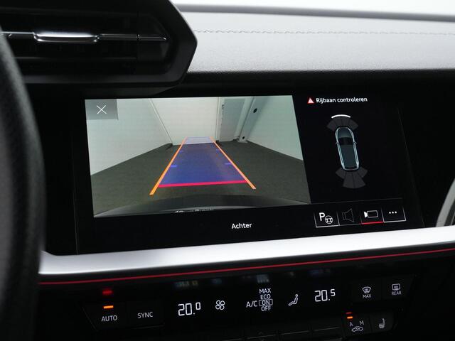 Audi A3 SPORTBACK 40 TFSI e 204 pk S-Line | Panoramadak | Achteruitrijcamera | Stoelverwarming | Navigatie