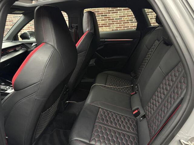 Audi A3 SPORTBACK 2.5 TFSI RS 3 quattro Keramisch Headup Panorama Nardo Memory