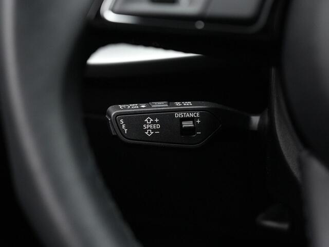 Audi A3 SPORTBACK 40 TFSI e 204 pk Advanced edition | Panoramadak | Achteruitrijcamera | Stuur-/stoelverwarming | Carplay | Cruise Control