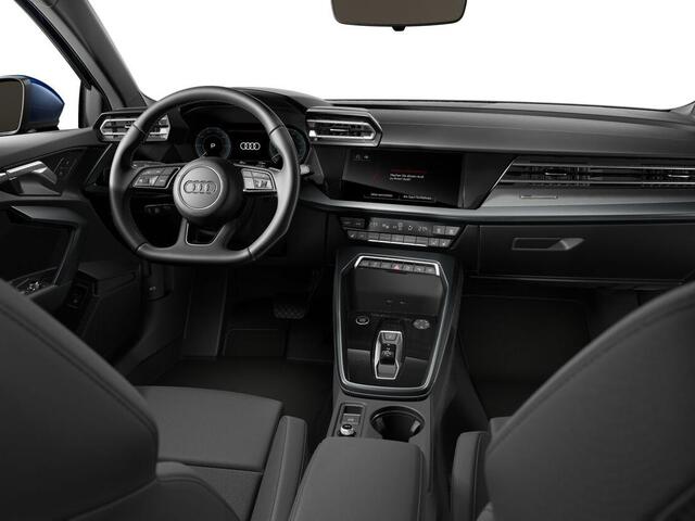 Audi A3 SPORTBACK 40 TFSI e Advanced edition 204 PK · Assistentie pakket rijden en Parkeren plus · Lichtpakket plus ambient light · 3-spaaks mf. afgevlakt sportstuur