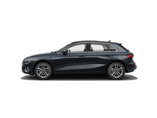 Audi A3 SPORTBACK 35 TFSI Business edition | 150 PK | Automaat | Trekhaak | Panoramadak | Achteruitrijcamera | Stoelverwarming | Lederen bekleiding |
