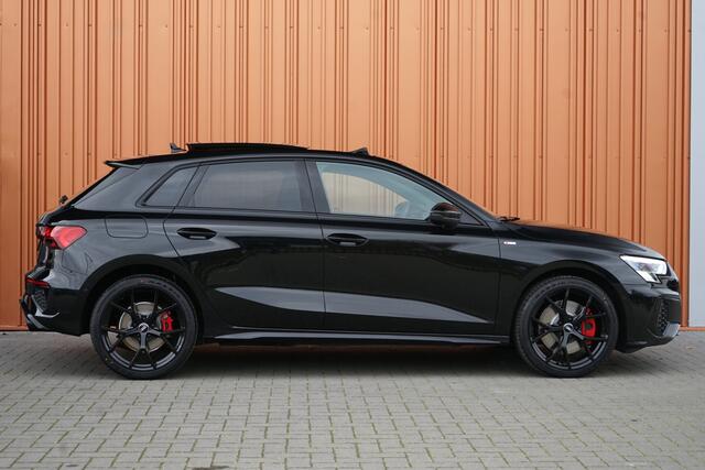 Audi A3 SPORTBACK 45 TFSI e S-line 245PK Panodak RS-stoel Matrix B&O ACC Sfeerv.