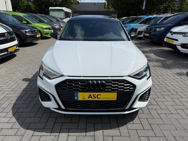 Audi A3 SPORTBACK 35 TFSI 150pk - 3 x S-Line - Alle opties - Leder - Navigatie - Camera - Panoramadak - Xenon/Led