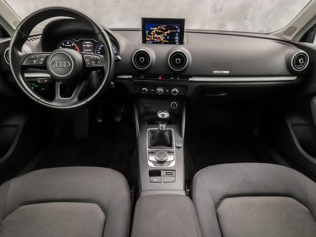 Audi A3 SPORTBACK 1.4 TFSI Sport 150Pk (APPLE CARPLAY, NAVIGATIE, PARKEERSENSOREN, SPORTSTOELEN, CRUISE, NIEUWE APK, NIEUWSTAAT)