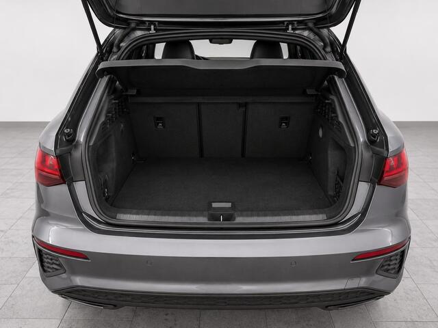 Audi A3 SPORTBACK 45 TFSI e S edition Competition Optiekpakket zwart plus ACC full-LED koplampen Trekhaak