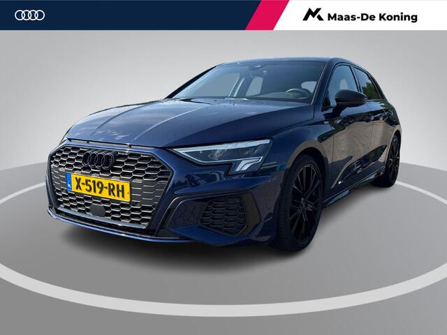 Audi A3 SPORTBACK 35 TFSI 150pk S-tronic S edition · Apple/Android Car Play · Navigatie · Elek. Achterklep · P-Sensoren · Cruise Control · Zwart Optiek · 19'' Inch ·