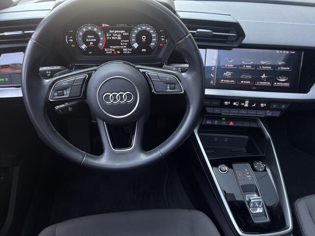 Audi A3 SPORTBACK 40 TFSI e Edition Pano CarPlay