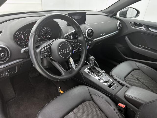 Audi A3 SPORTBACK 35 TFSI CoD Design / PDC / Carplay / Automaat / Lmv / bi-Xenon / Apk 11-2026