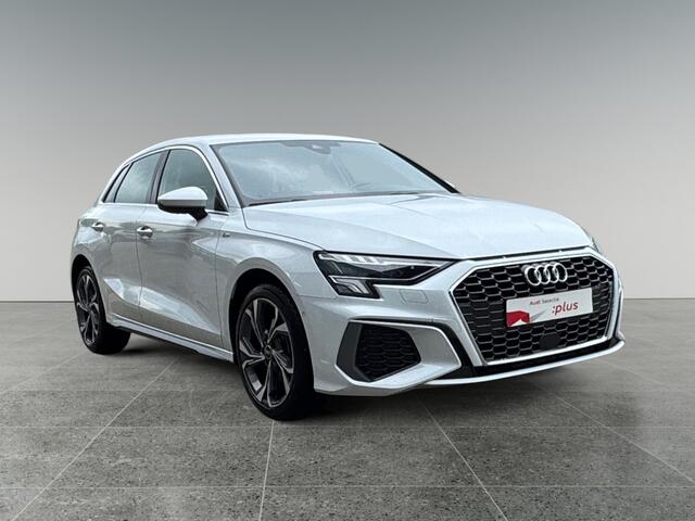 Audi A3 SPORTBACK 40 204pk TFSI e S edition Parkeerassistent | MMI navigatie plus MMI touch | Adaptive cruise control