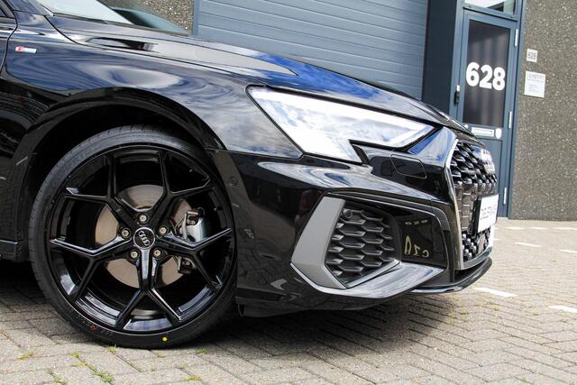 Audi A3 SPORTBACK 40 TFSI quattro Advance Sport | S line | Panorama dak | Full LED | Black on Black | Stoelverwarming | Achteruitrijcamera