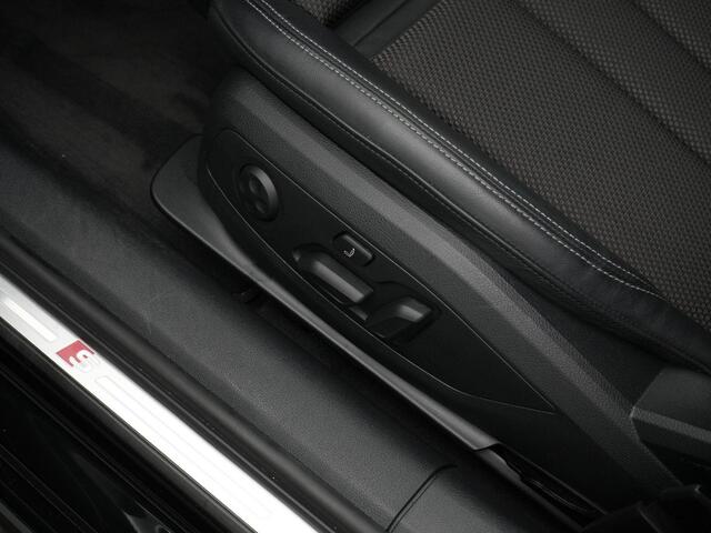 Audi A4 Limousine 40 TFSI 204 pk S-tronic S edition Competition / S-Line | Trekhaak | Geheugenstoel | Stuur-/stoelverwarming | Achteruitrijcamera | Navigatie