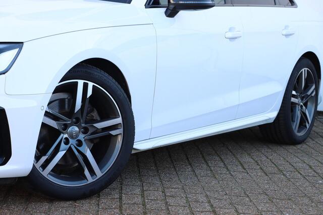 Audi A4 Limousine 35 TFSI S Edition 150pk S-Tronic