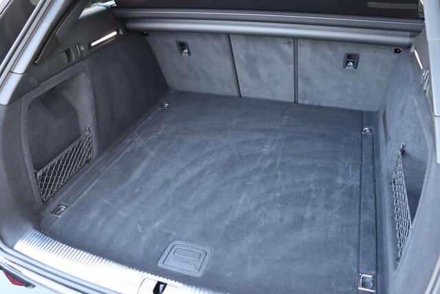 Audi A4 Avant 35 TFSI S edition | Pano | Leder | Memory