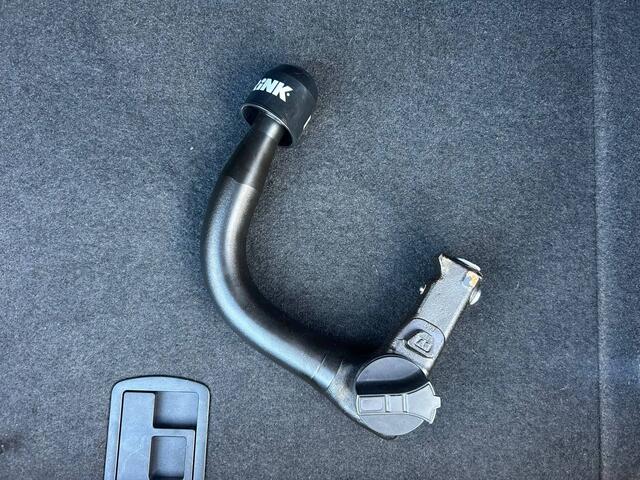 Audi A4 35 TFSI 150PK S-line | Pano | Virtual | Sfeerverl. | Carplay | Trekh. | Schakelflippers | NAP