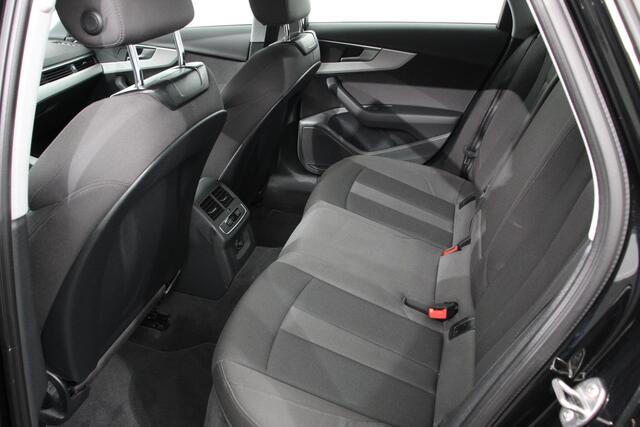 Audi A4 Avant 40 TFSI 204pk Prestige Plus S-Tronic | Navigatie | Climate Control | Camera | Electrisch bedienbare achterklep | Virtual Cockpit | Led | Dab | Stoelverwarming