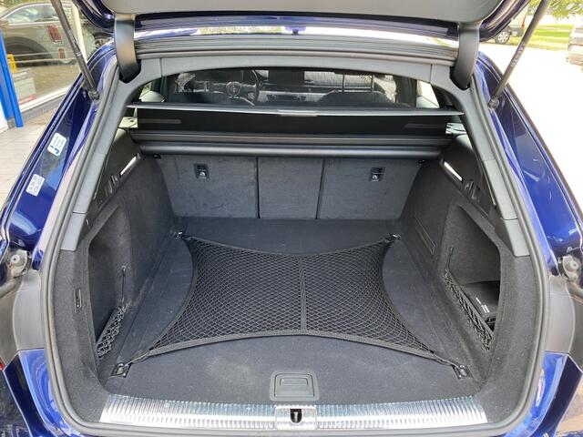 Audi A4 Avant 40 TFSI q S edition