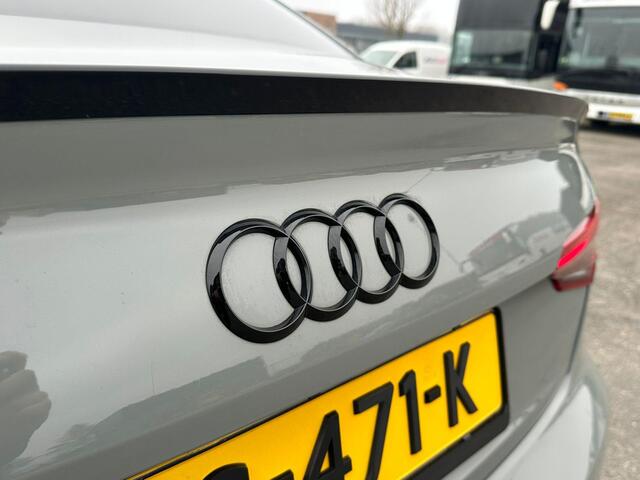 Audi A4 Limousine 1.4 TFSI Sport S line black edition