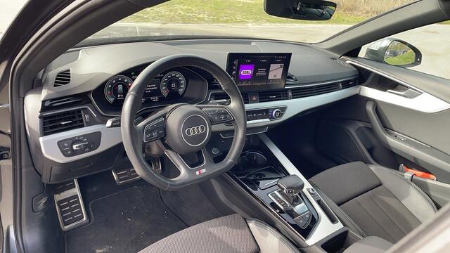 Audi A4 Avant 35 TFSI 150pk S Edition S-Tronic