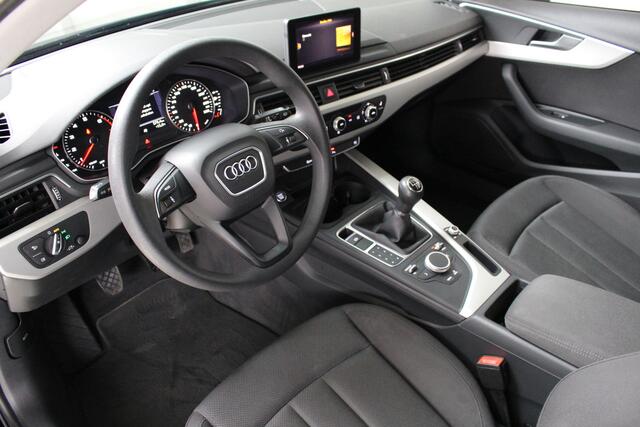Audi A4 Avant 35 TFSI Pro Line Navigatie | Parkeersensoren | All Season Banden | Dealeronderhouden