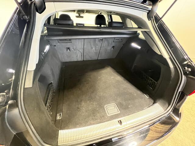 Audi A4 Avant 35 TFSI Advanced Edition | Android/Apple Carplay | Lichtmetalen Velgen | PDC Voor en Achter | Cruise Control | DAB |