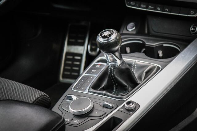 Audi A4 Limousine 1.4 TFSI Sport S line edition Net binnen - Nu al te bezichtigen
