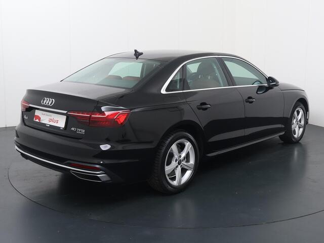 Audi A4 Limousine 40 TFSI quattro Advanced Edition | 204 PK | Automaat | Matrix LED koplampen | Navigatiesysteem | Stoelverwarming |