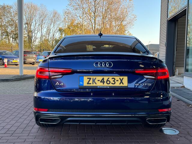 Audi A4 Limousine 40 TFSI 190PK Sport S line black edition / Parkeersensoren / Getint glas / Navigatie / Lederen bekleding / 19'' LMV TRANS