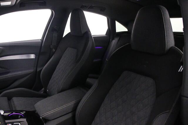 Audi A5 Limousine 2.0 TFSI S Edition | Adapt. Cruise | Optiek Pack | 19 inch | Camera | MMi + | Audi Sound | Parkeerassist Plus | S Line