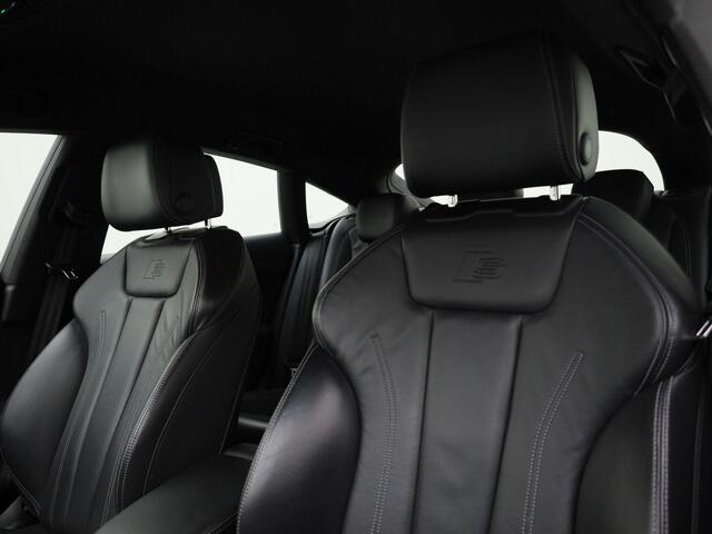 Audi A5 Sportback 40 TFSI/204PK S Line · Leder · Camera · Apple/Android · Adaptive Cruise Control