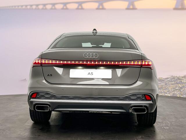 Audi A5 Limousine Advanced edition 35 TFSI 110 kW / 150 PK Limousine