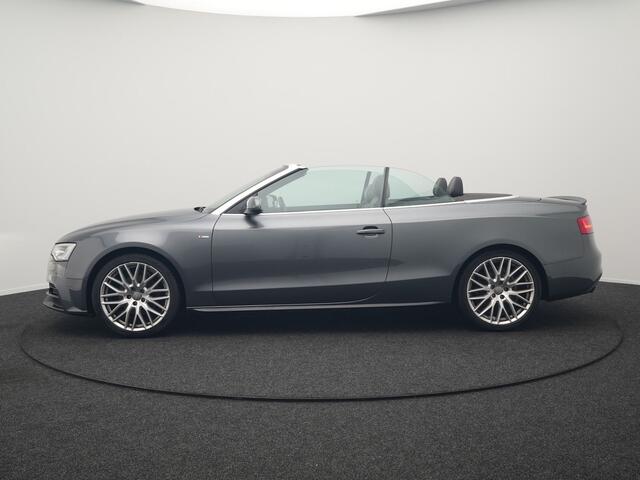 Audi A5 Cabriolet 1.8 TFSI S Line Automaat 177pk Dealer O.H | S Line Interieur & Exterieur | Bang & Olufsen | Cruise Control | Lederen Sportstoelen Verwarmd | Nekverwarming | 19" L.M | Navigatie | DAB |