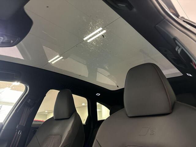 Audi A5 Avant 2.0 e-hybrid 367pk Quattro S edition Competition · Glazendak · 360 Camera · Elek. Trekhaak · Elek. Voorstoelen · Keyless · 20'' Inch · Garantie t/m 26-06-2027