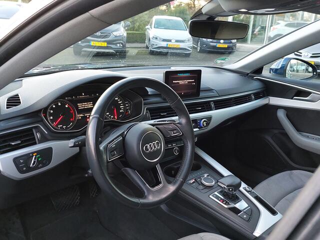 Audi A5 Sportback 2.0 TFSI 190pk Automaat Pro Line | Origineel NL | Navi | Clima | Cruise | Led Koplampen | Bluetooth Carkit+Streaming | Licht+Regensensor | Privacy Glass | 19''lm | Trekhaak