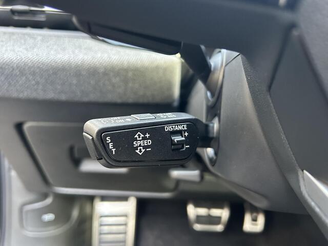 Audi A5 Avant S edition e-hybrid 220 kW / 299 PK quattro | Stuurwielverwarming | Stoelverwarming | Passagiersdisplay | 360 graden camera | Elektronische trekhaak