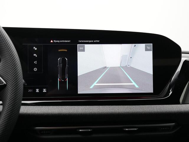 Audi A5 Avant 2.0 TFSI 150 pk S-tronic S edition / S-Line | Achteruitrijcamera | Stoelverwarming | Adaptive Cruise