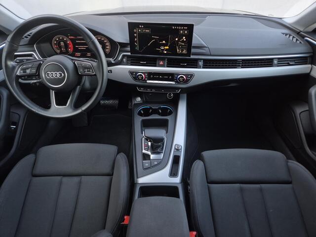 Audi A5 Sportback 40 TFSI Launch edition Sport Automaat / Facelift / Assitentie pakket Rijden / Assistentie pakket Parking / Trekgewicht 1500 kg / Elektrische achterklep / Stoelen met massage functie / Stoelverwarming / Adaptief cruise control / Achteruitrijcamer