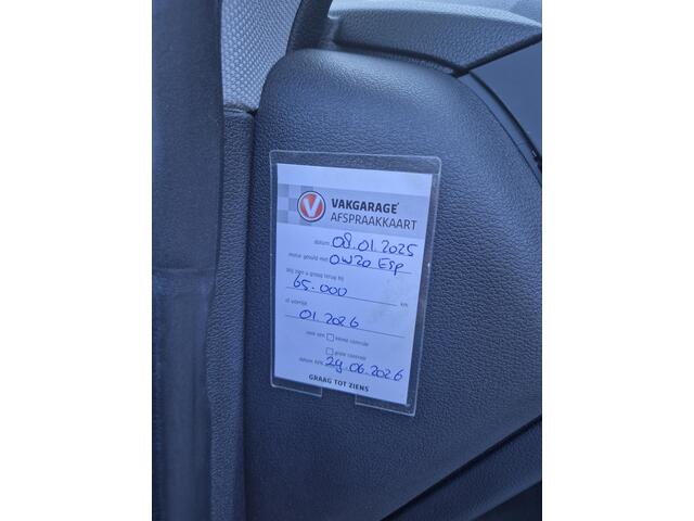 Audi A5 Sportback 40 TFSI Launch edition Sport Automaat / Facelift / Assitentie pakket Rijden / Assistentie pakket Parking / Trekgewicht 1500 kg / Elektrische achterklep / Stoelen met massage functie / Stoelverwarming / Adaptief cruise control / Achteruitrijcamer