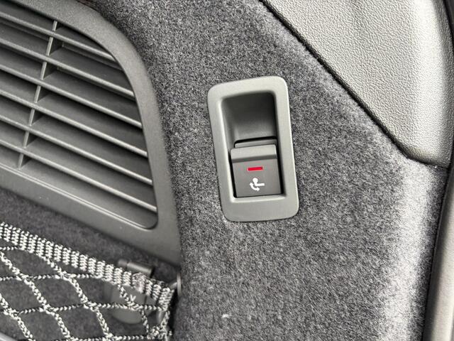 Audi A5 Limousine S edition e-hybrid 299 pk LAATSTE KANS | Matrix Led koplampen | Trekhaak | Ambient Lighting | Tech Plus pakket