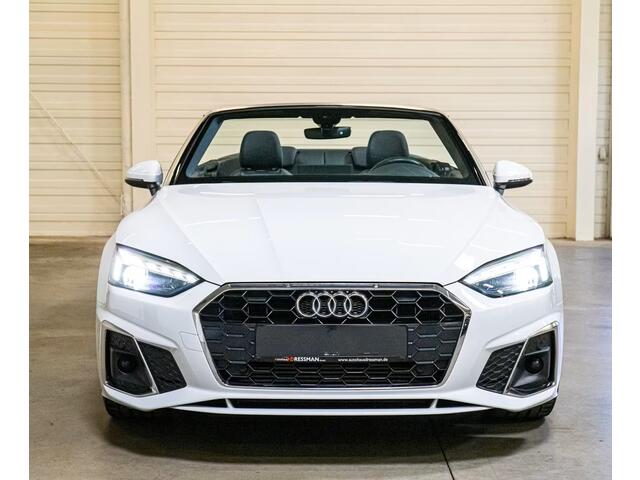 Audi A5 Cabriolet 40 Tfsi S-Tronic (150kW/204pk) ** MATRIX, VIRTUAL, 3-zone AIRCO, 20-inch LMV, MASSAGE ** Vol. AUDI Onderh. - UNFALLFREI ** ** INFORMEER OOK NAAR ONZE AANTREKKELIJKE FINANCIAL-LEASE TARIEVEN **