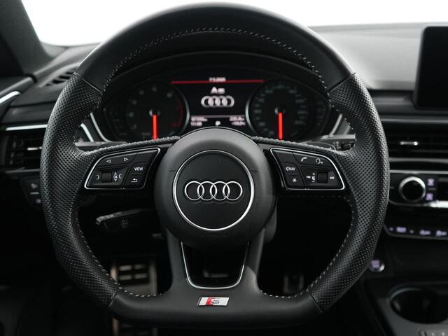 Audi A5 Sportback 35 TFSI Sport S-line black edition | Sportstuurwiel | Navi | Cruise |