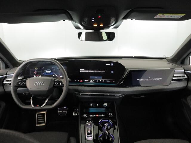 Audi A5 Avant 2.0 e-hybrid quattro S edition 299 pk S-tronic | Verlengde garantie | Navigatie | Parkeersensoren (Park assist) | Rondomzicht camera | Matrix LED koplampen | Stoelverwarming | S-Line |