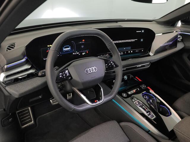 Audi A5 Avant 2.0 e-hybrid quattro S edition 299 pk S-tronic | Verlengde garantie | Navigatie | Parkeersensoren (Park assist) | Rondomzicht camera | Matrix LED koplampen | Stoelverwarming | S-Line |