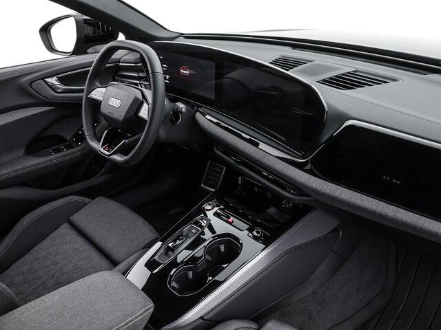 Audi A5 Avant 2.0 299pk S-tronic e-hybrid quattro S edition · 360 Camera · Wegklapbare Trekhaak · Keyless · Apple/Android Car Play · 19'' Inch · Garantie t/m09-07-2029 of 100.000km